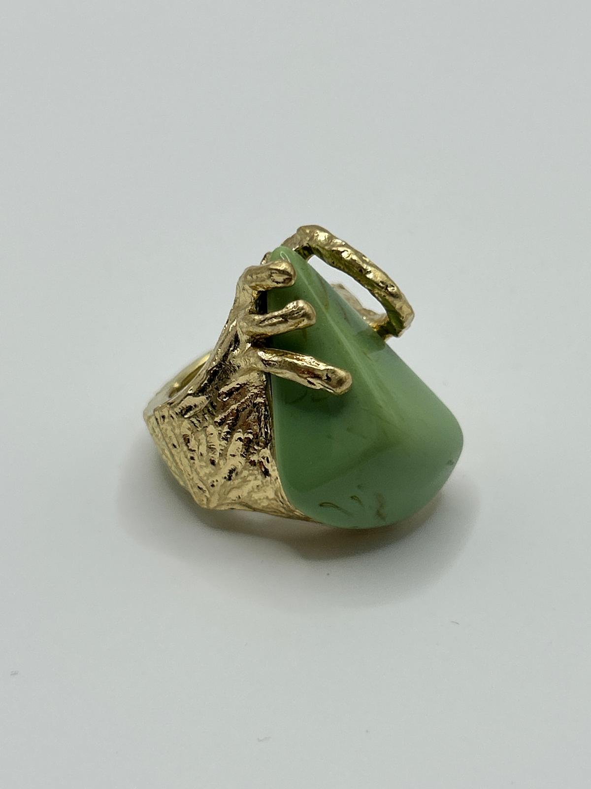 Statement-Ring mit Schmuckstein