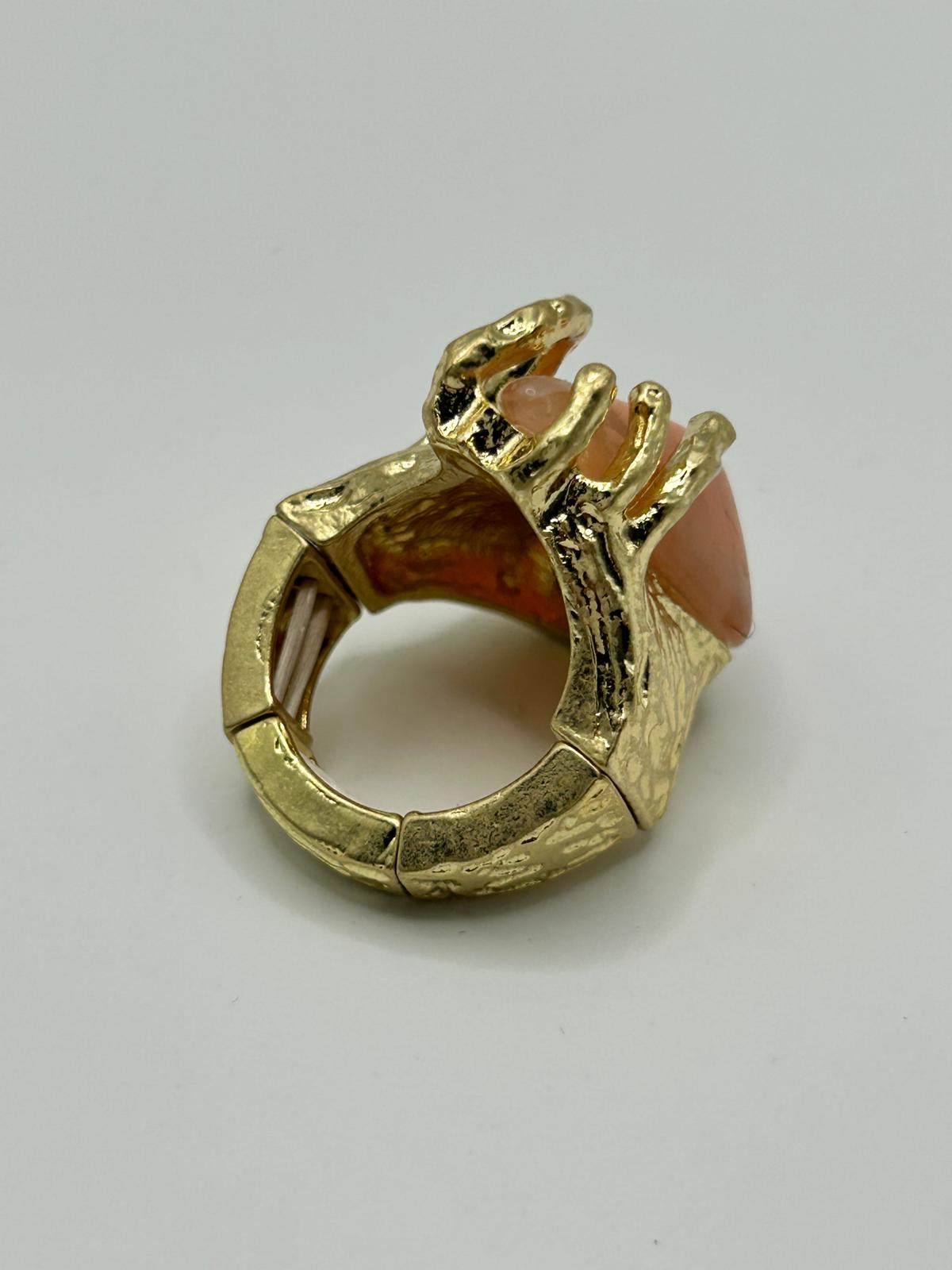 Statement-Ring mit Schmuckstein