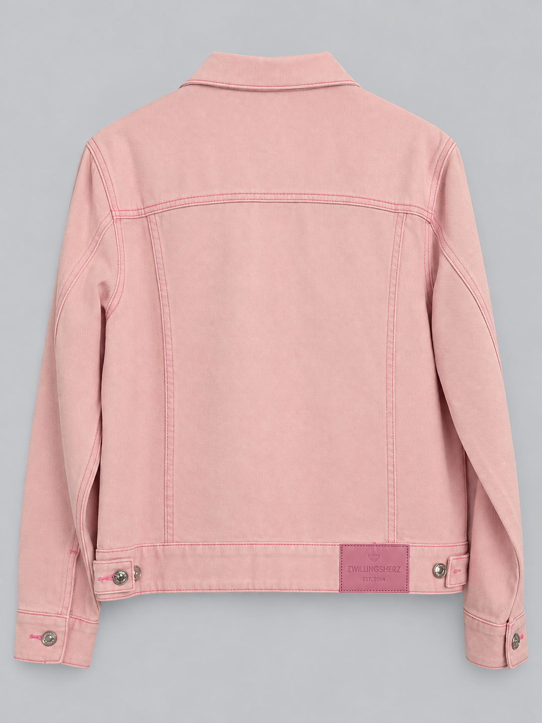 Rosa Jeansjacke mit herzförmigen Taschen von Zwillingsherz