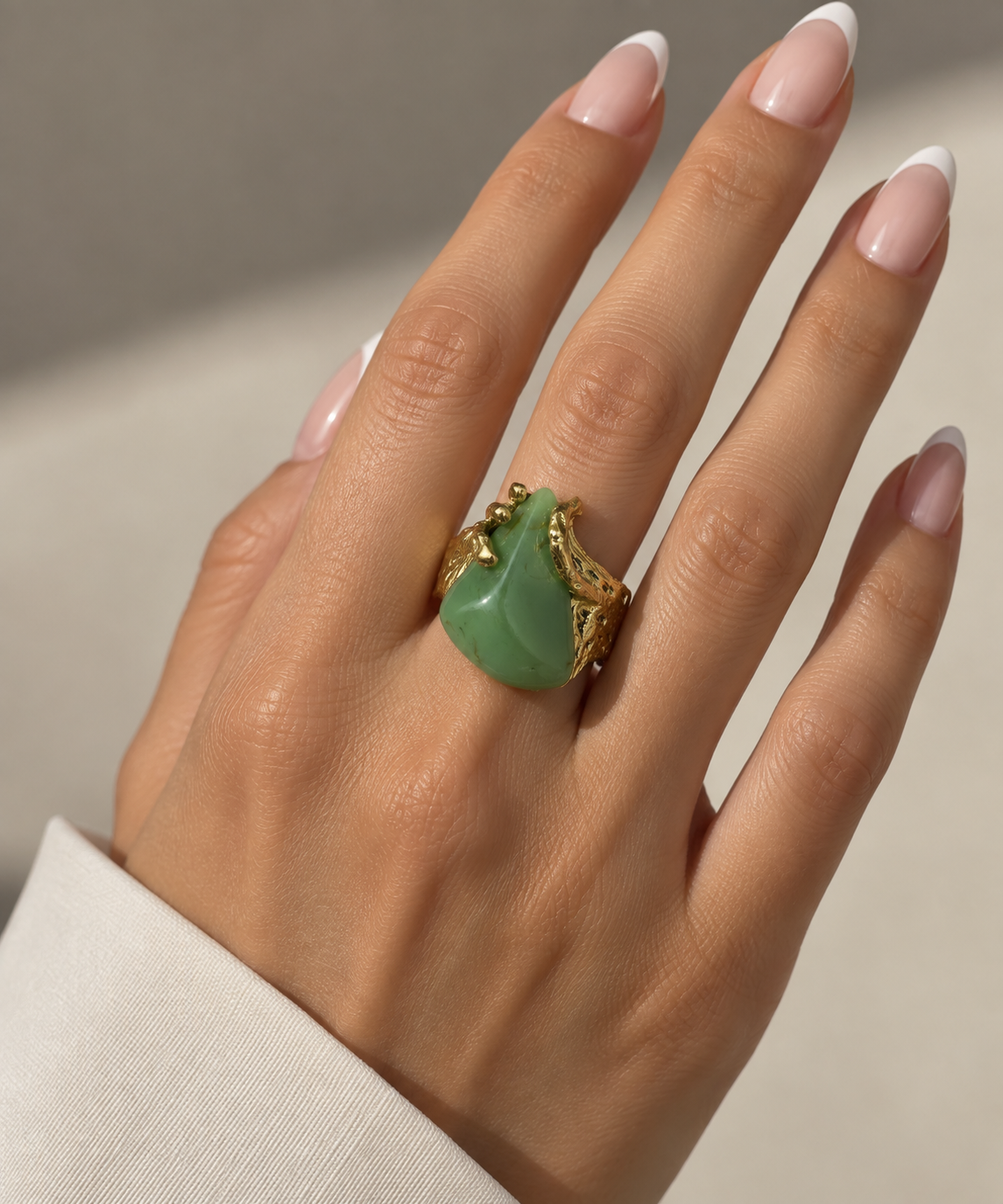 Statement-Ring mit Schmuckstein