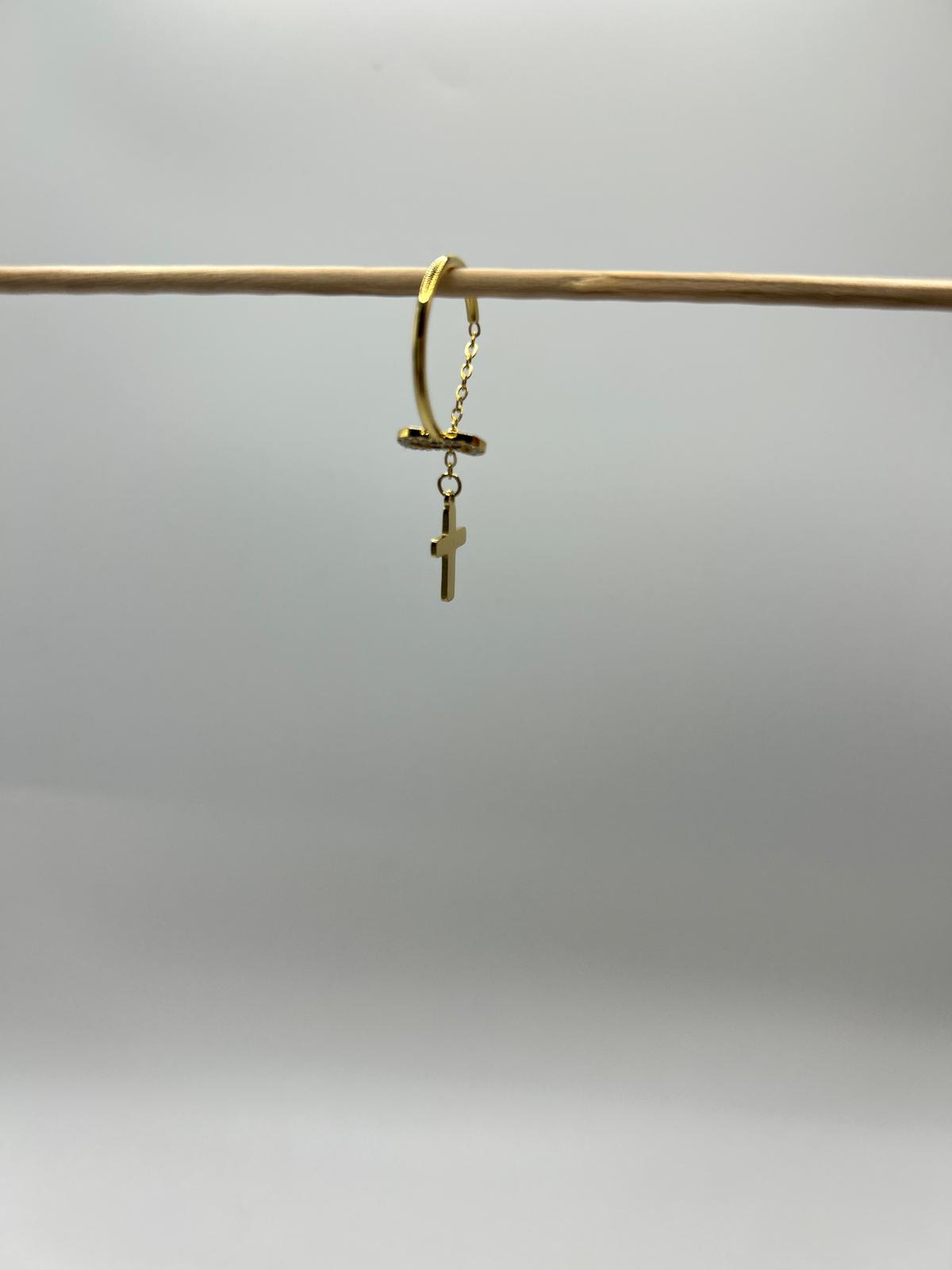 Zarter Ring mit Herz