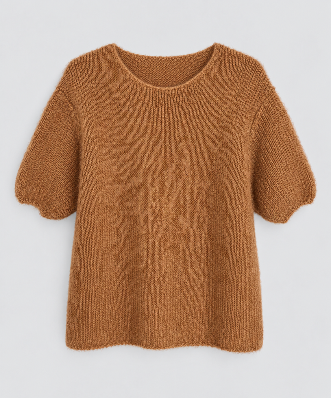 Camelbrauner Mohair-Pullover mit kurzen Ballonärmeln